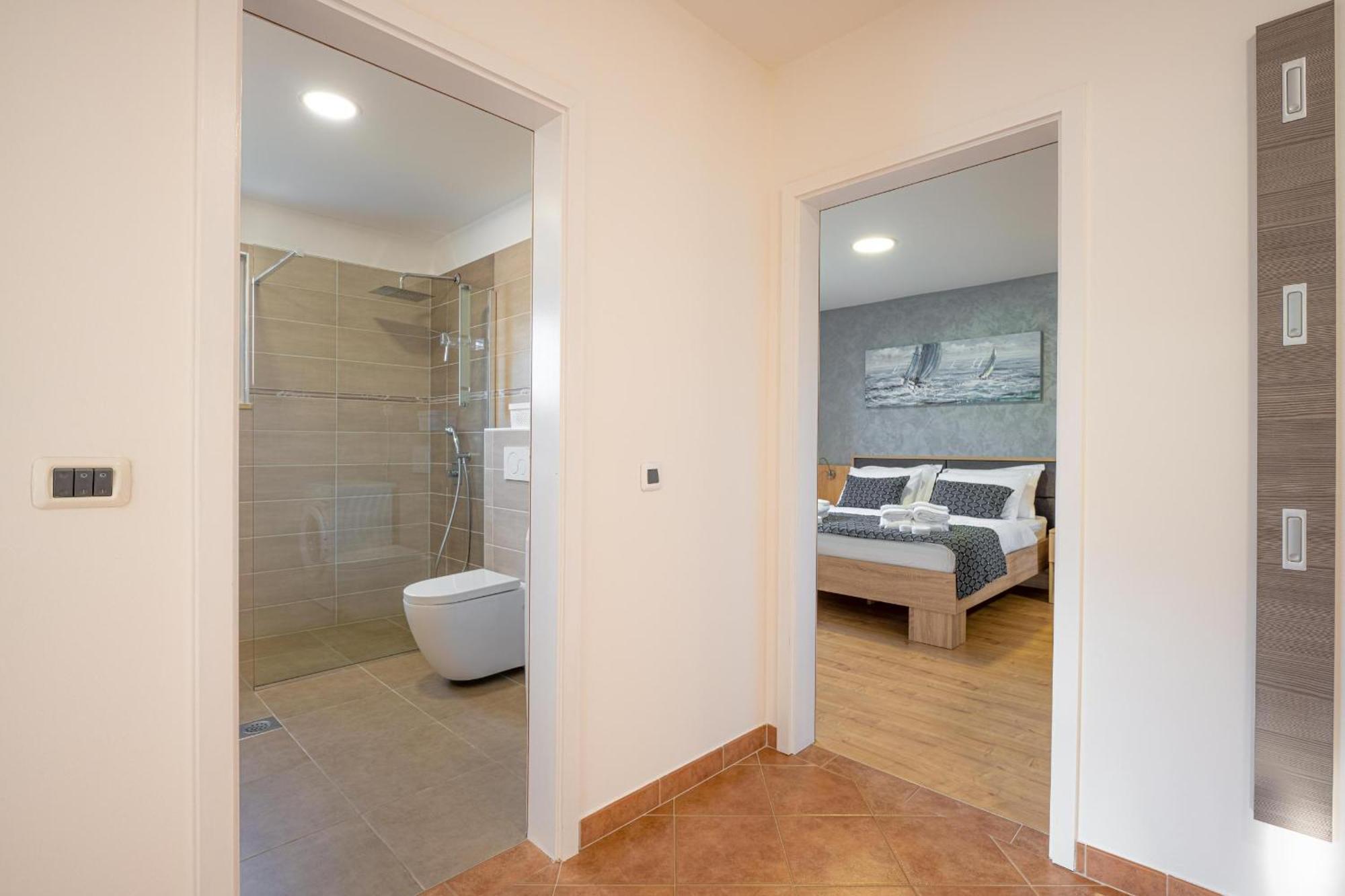 Villa Beauty With Heated Pool And Jacuzzi Kanfanar Luaran gambar